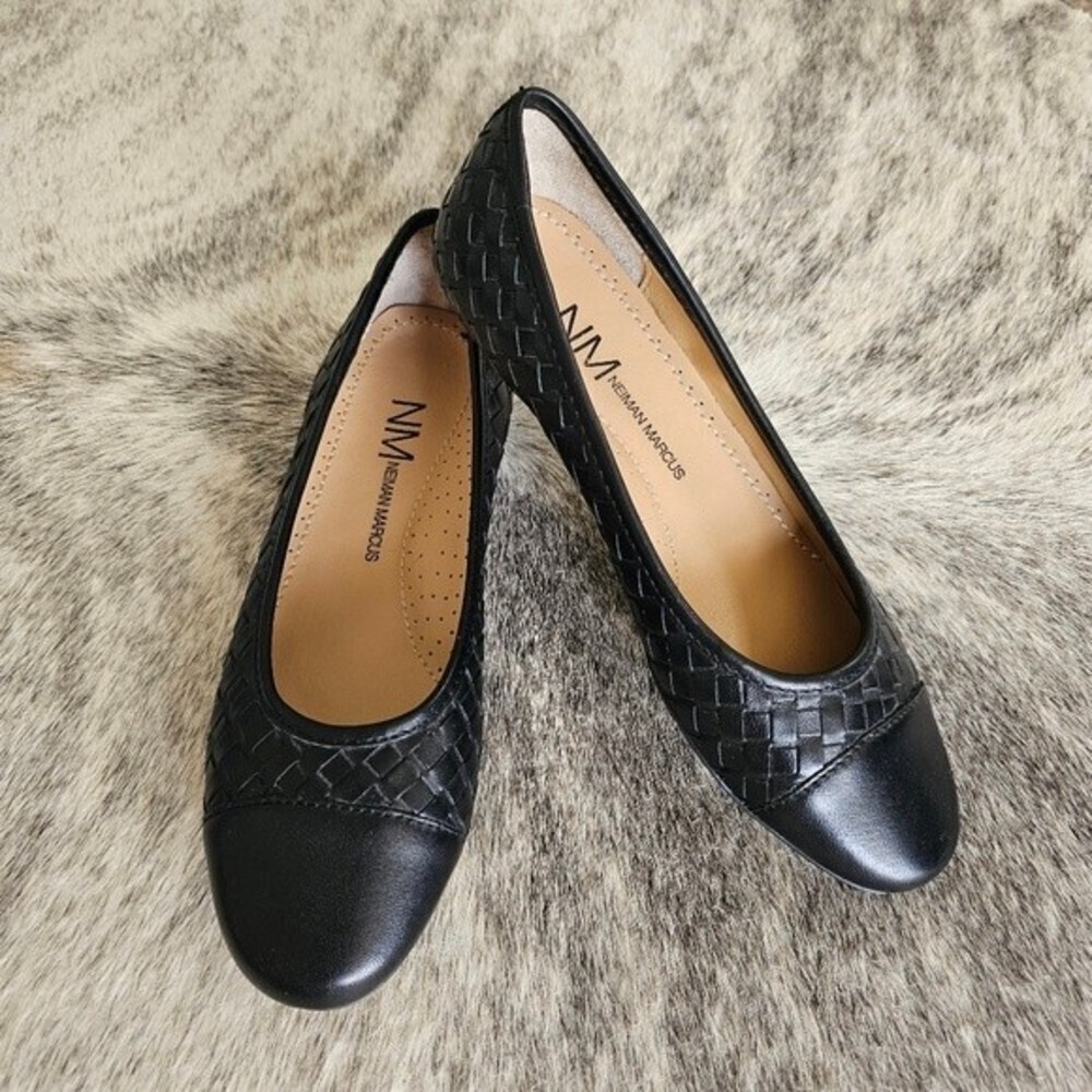 Neiman Marcus Silex Napa Leather Woven Braided Black Flats Shoes - Picture 1 of 11